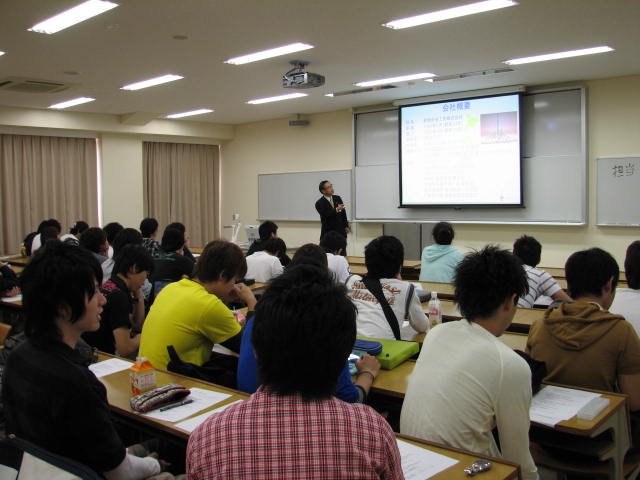 阪南大学での講義「社長の生き様」について