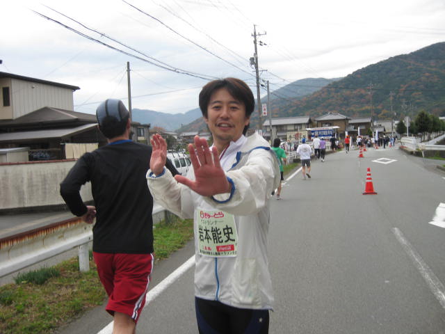 ウルトラマラソン日本代表の岩本選手の激励に感激！！